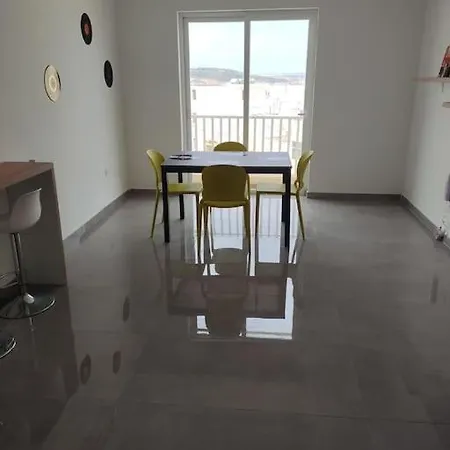 Sorriso Flat N.9 - Entire Unit San Pawl il-Baħar