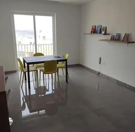 Sorriso Flat N.9 - Entire Unit San Pawl il-Baħar