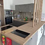 Sorriso Flat N.9 - Entire Unit Апартаменты Сент-Полс-Бей