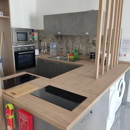 Sorriso Flat N.9 - Entire Unit דירה סיינט פול ביי